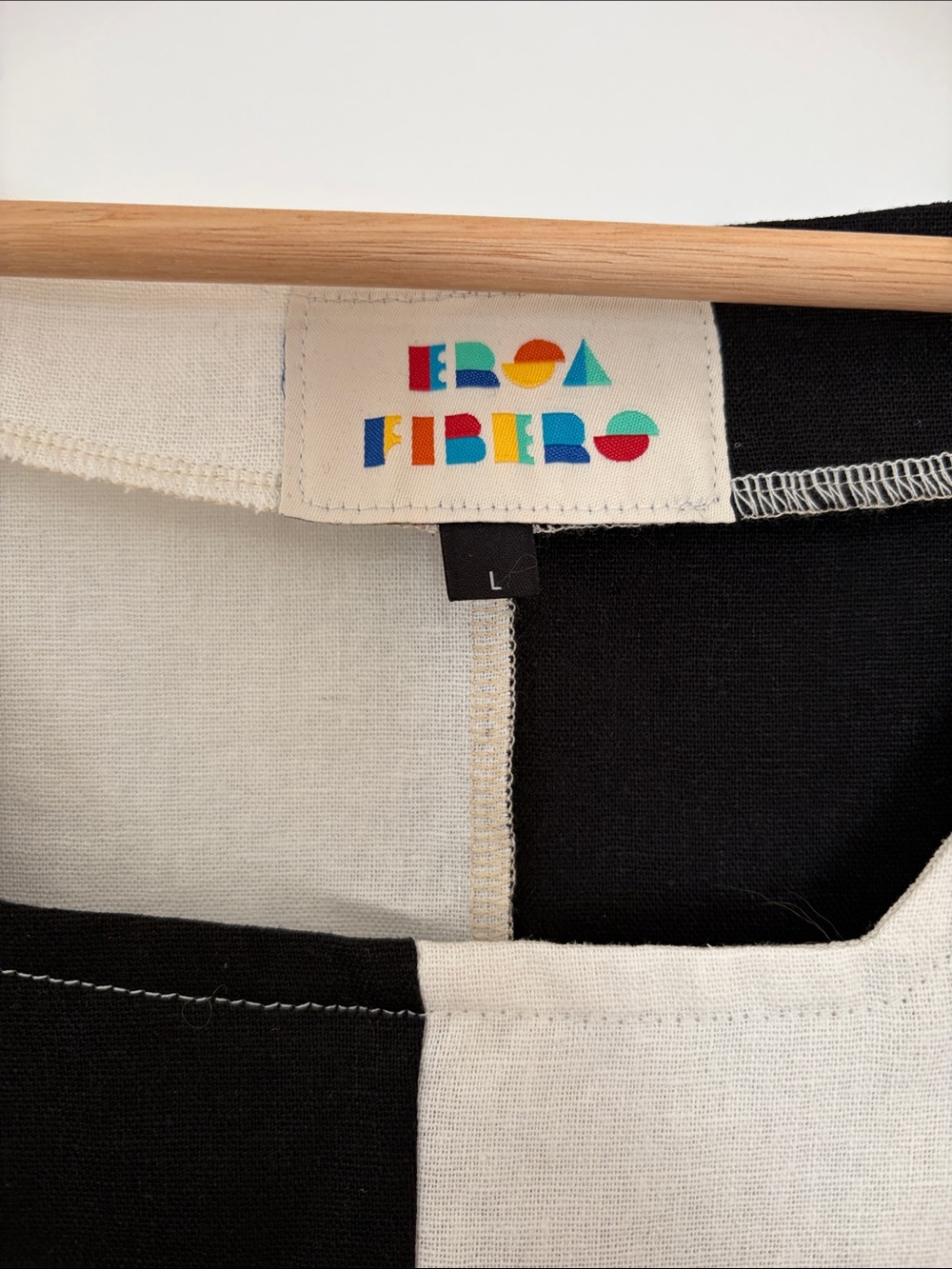 NWOT Ersa Fibers handsewn quilted 100% linen crop top, size L - Picture 3 of 4